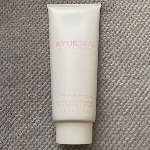 NEW KylieSkin Coconut Body Scrub